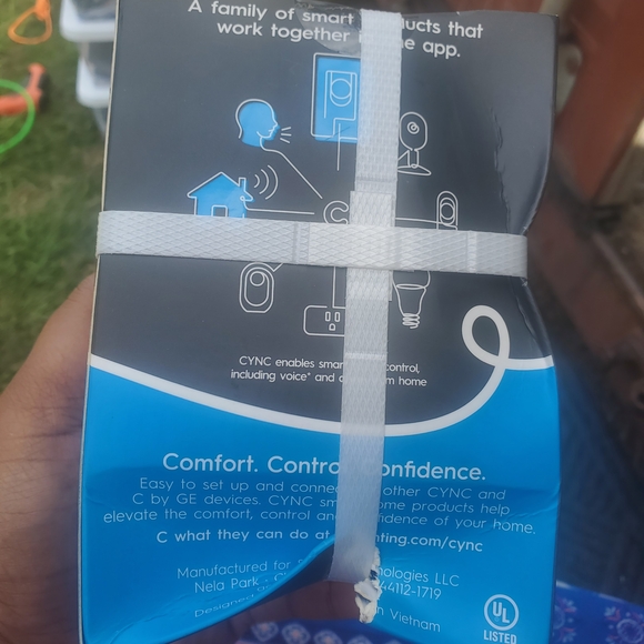 Cync White Smart Ceiling Fan Switch - Picture 5 of 12